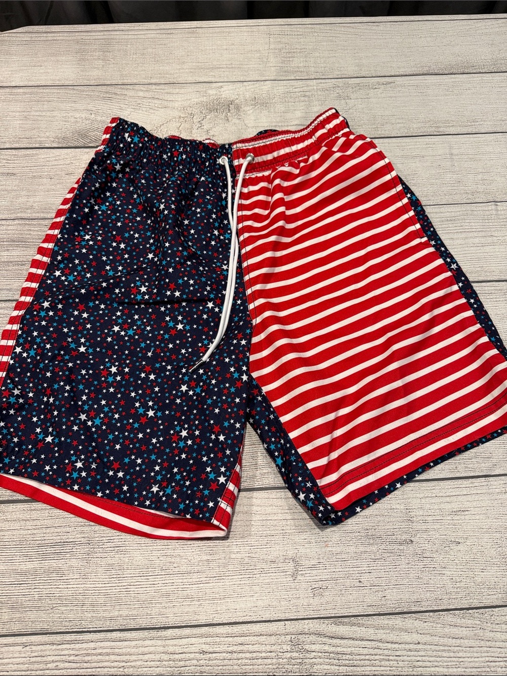 Men’s Lands’ End Patriotic Swim Shorts Size S 28-30
